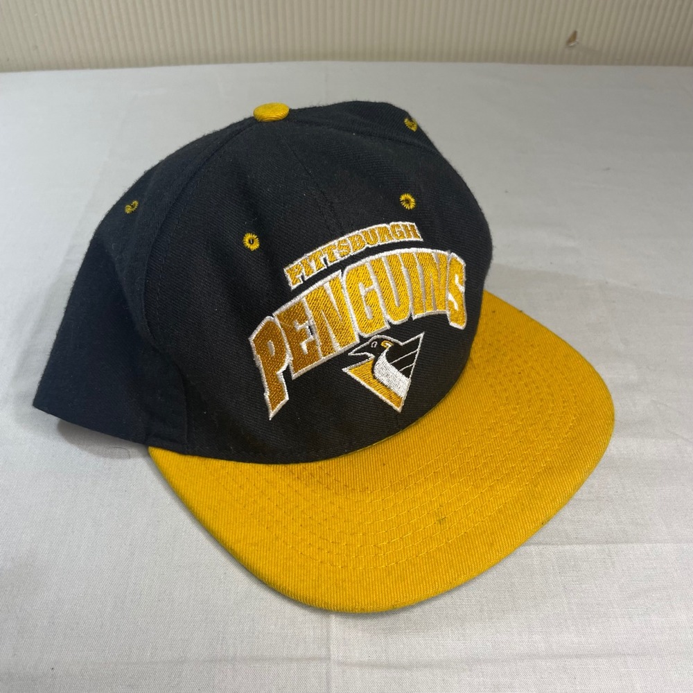Vintage Pittsburgh Penguins American Needle Nutmeg Snapback Hat NHL Black Yellow